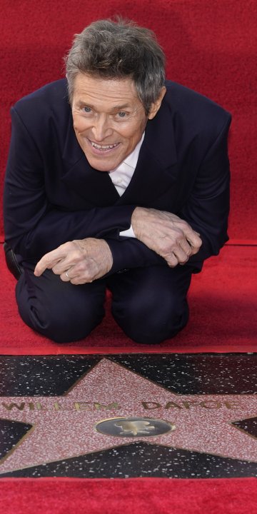 Актьорът Уилям Дефо получи първата звезда на Алеята на славата в Холивуд за 2024 г (видео)
