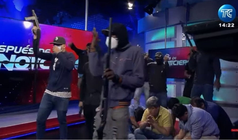 Банда нахлу в телевизионно студио в Еквадор 