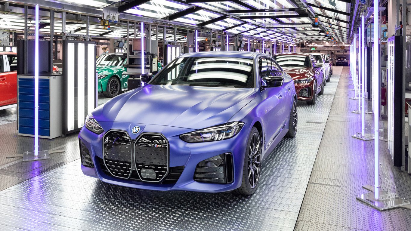 BMW трансформира завода си в Мюнхен към електрически модели