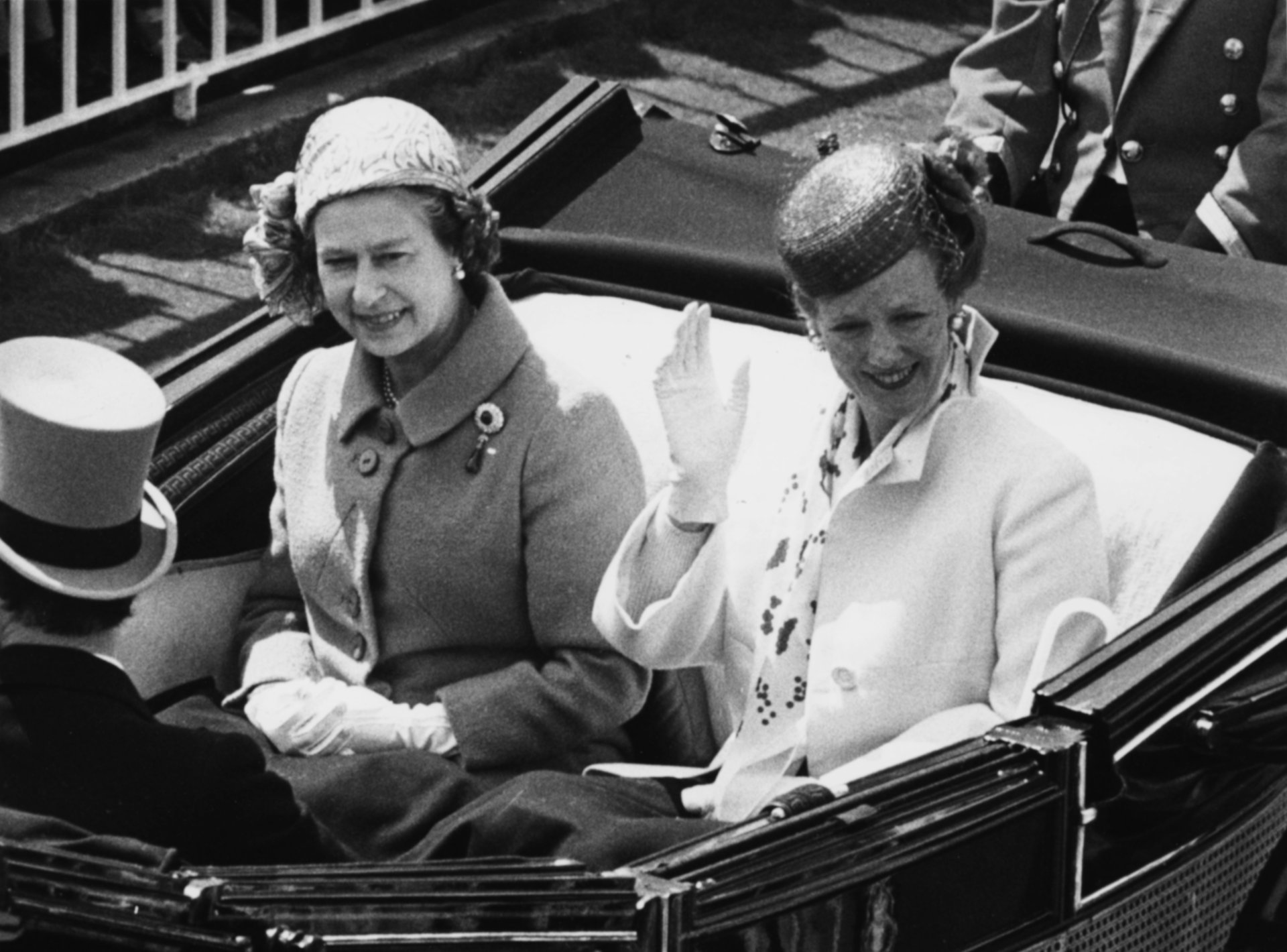 Двете кралици през 1980 г.
