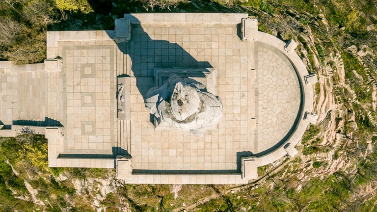 "Никога няма да простим": Руската Дума осъди плановете за демонтаж на паметника "Альоша"