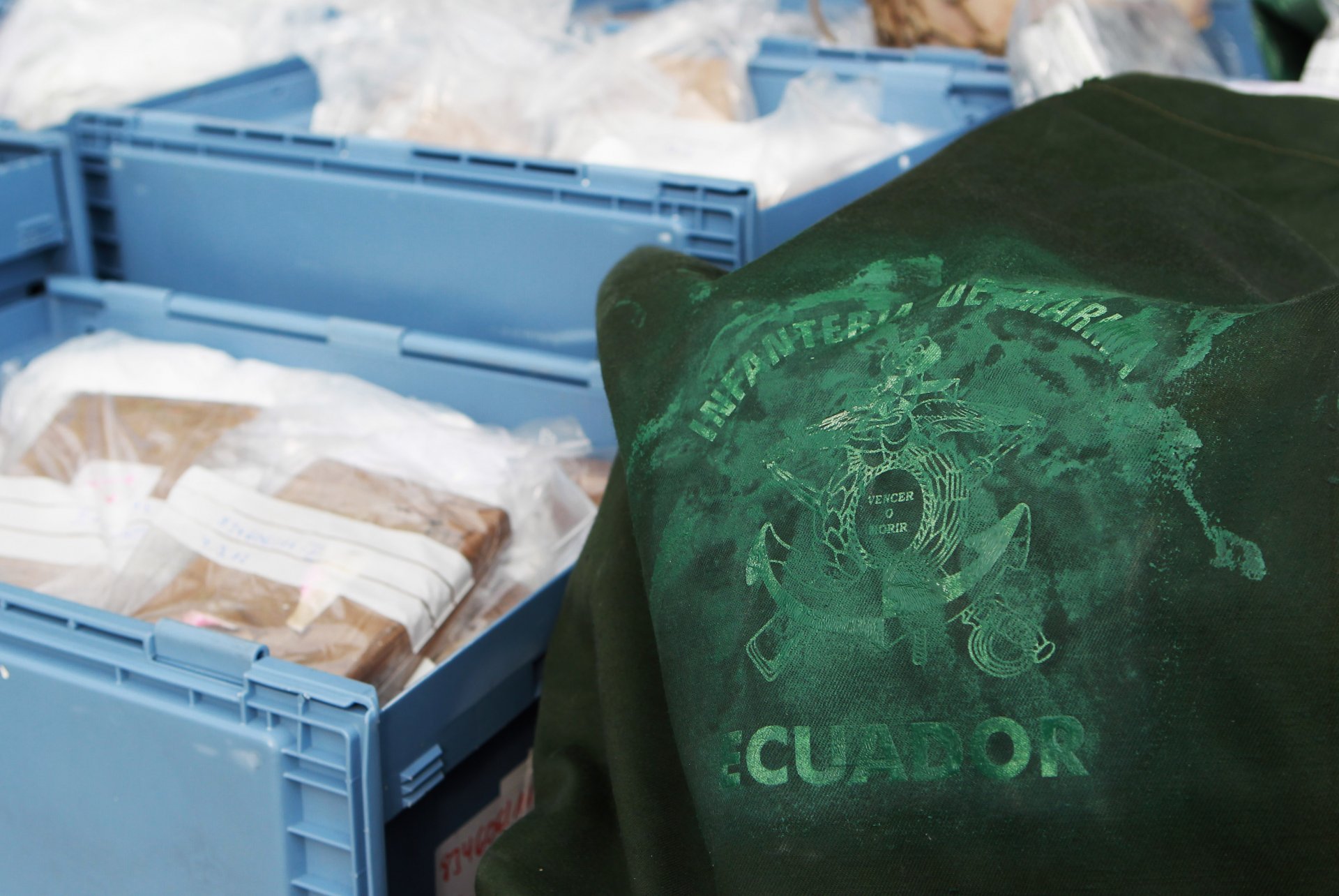 Пакети, съдържащи конфискуван кокаин, заловен на кораб идващ от Еквадор. Снимката е илюстративна.