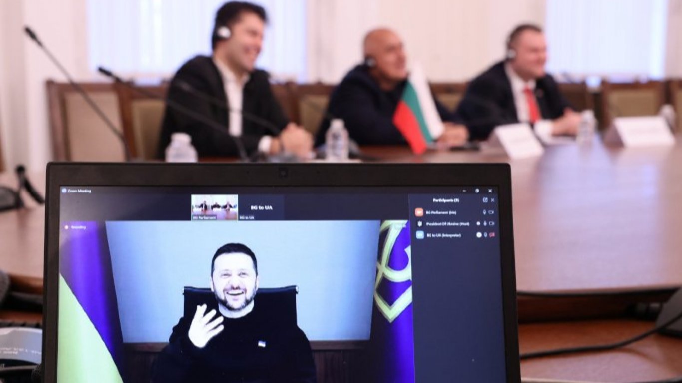 Видеомост Киев-София: Зеленски благодари на Борисов, Петков и Пеевски, че са истински приятели