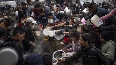 Днес са кацнали самолет от Обединените арабски емирства превозващ 65