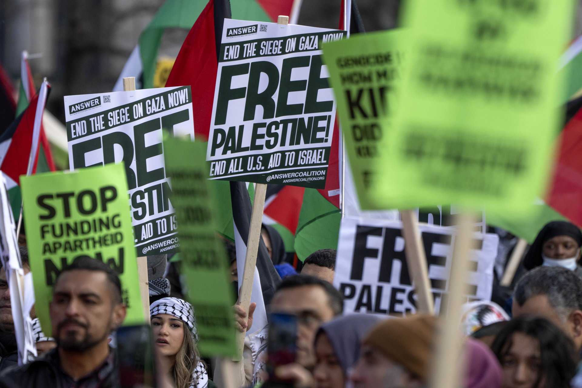 Мащабна протестна акция в столицата на САЩ в защита на Палестина