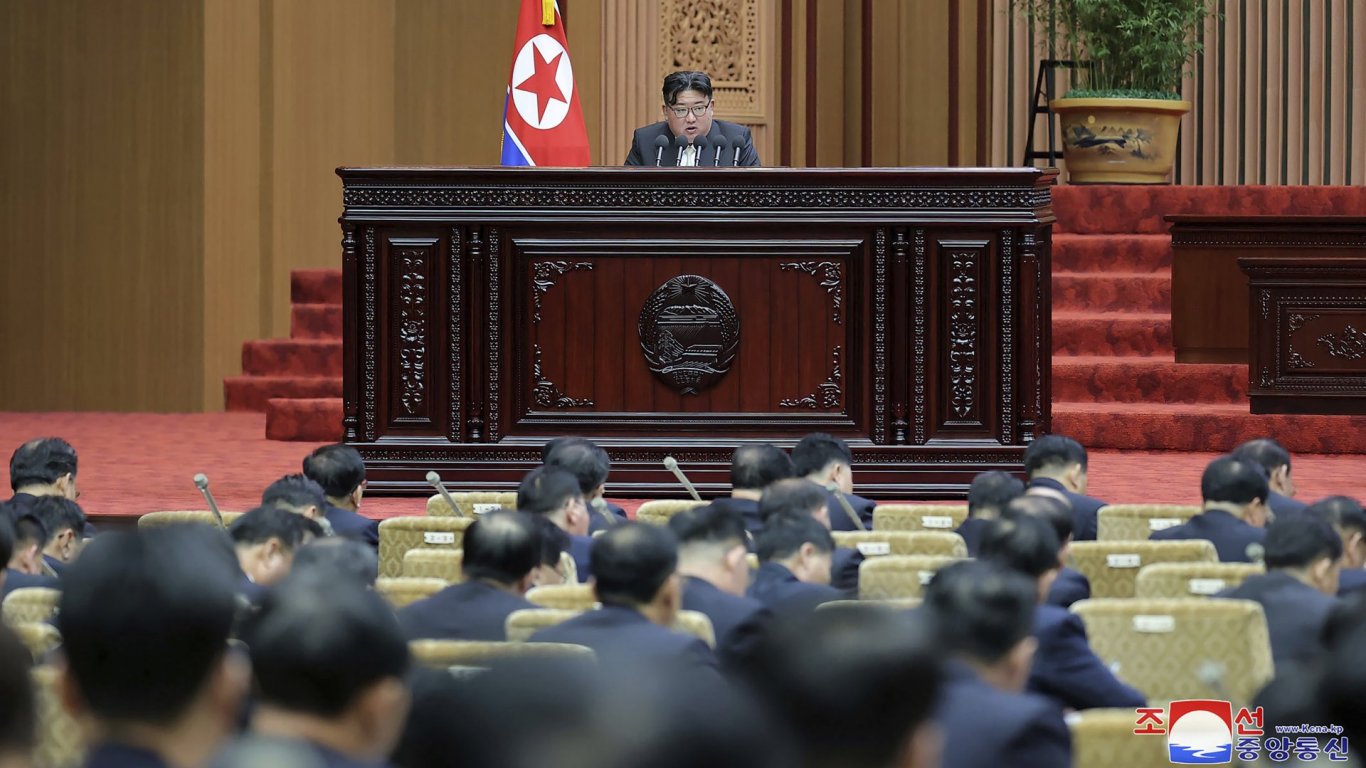 Северна Корея закри агенциите си, работещи за обединението с Юга, обяви го за враг №1