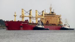 Атаките в Червено море носят риск от покачване на цените и забавяне на растежа в ЕС 