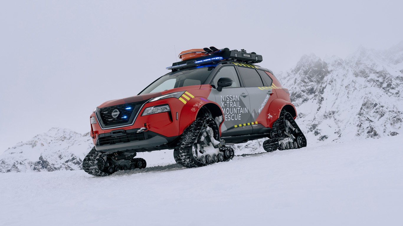 Nissan направи специален X-Trail за спасителни акции на скиори