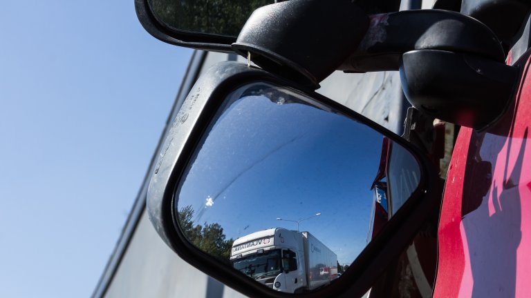 Камион уби 80-годишна пешеходка в Пловдивско