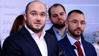 Първи от ИТН и Възраждане а след това и от