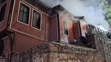 Снимки Община Пловдив Огледите ще продължат и утре през деня Сградата