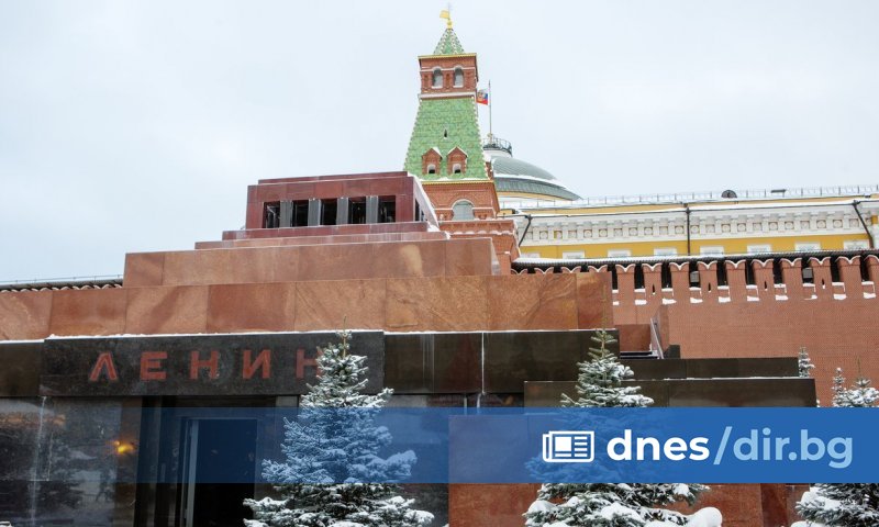 През декември 2000 г. фракцията в Думата на либералния Съюз