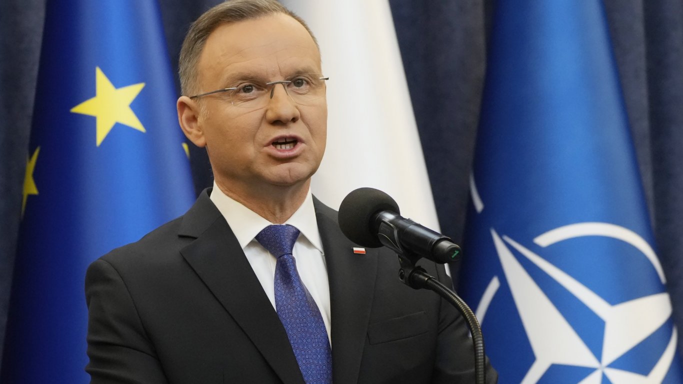 Полският президент разкритикува Европейската комисия за блокирането на средства