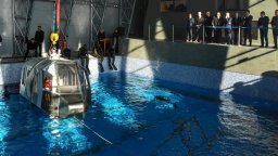 Денков и Тагарев откриха новия Център по оцеляване на море във Варна (снимки)