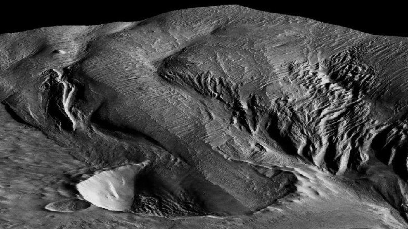 На Марс има толкова лед, че може да покрие цялата планета с вода