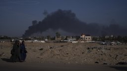 Израел призова жителите на град Хан Юнис в Ивицата Газа да бягат