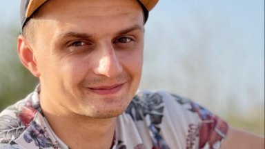 В него той благодари на всички които са изразили подкрепа