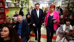 Връчиха деветите годишни награди на Столичната библиотека: Българската литература има бъдеще