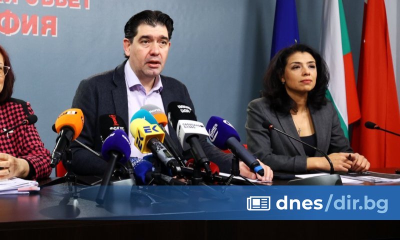 По думите на Таков са анализирани една шеста от секциите,