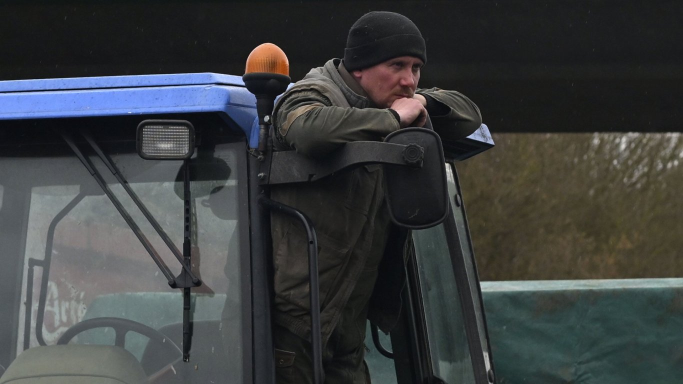 Полските фермери блокират повече от 160 пътища