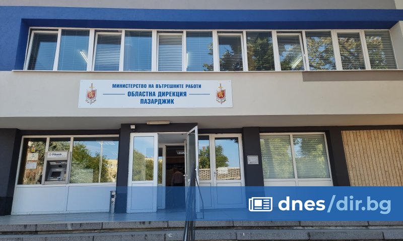 Инцидентът е станал около 10:30 ч. Мъжът е ударен, докато