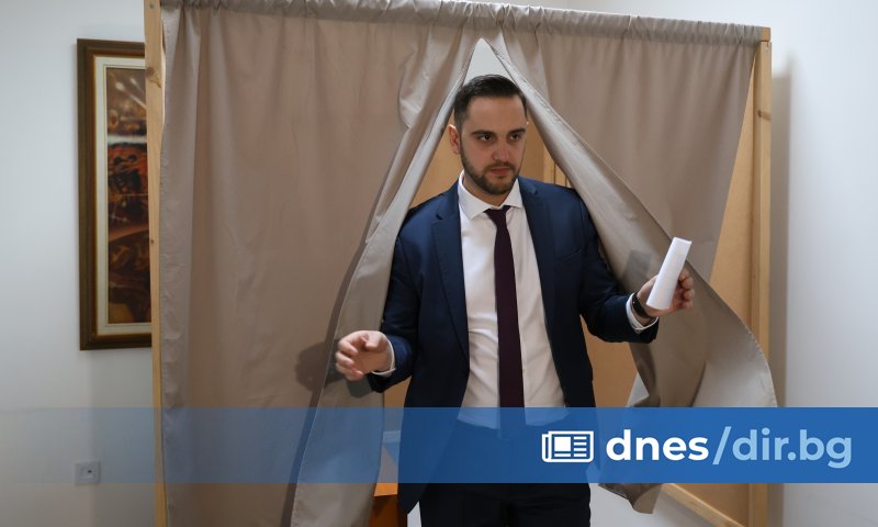 Още днес обаче съветниците ще се съберат отново, за да