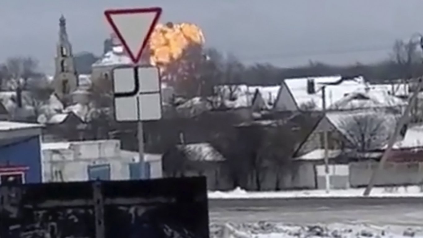 Руските власти: На мястото на самолетната катастрофа са открити отломки от ракета