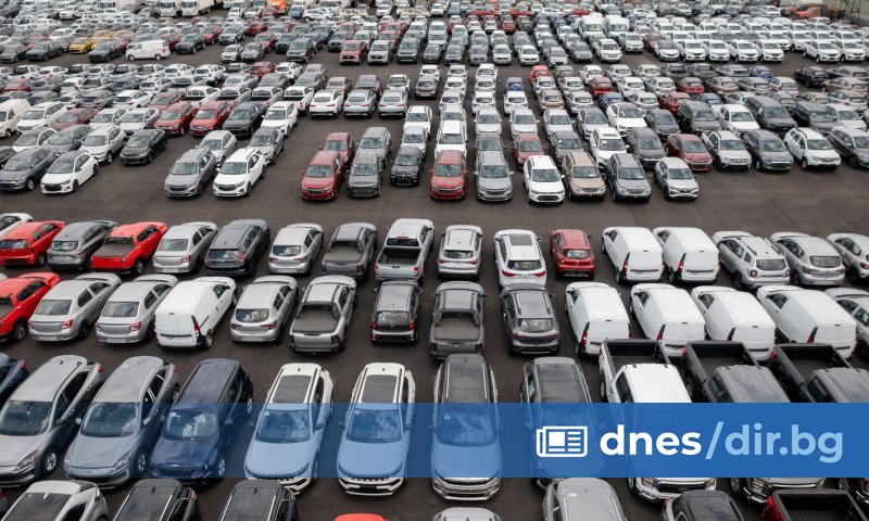 Срещу двамата заподозрени, гръцки граждани на възраст 47 и 48