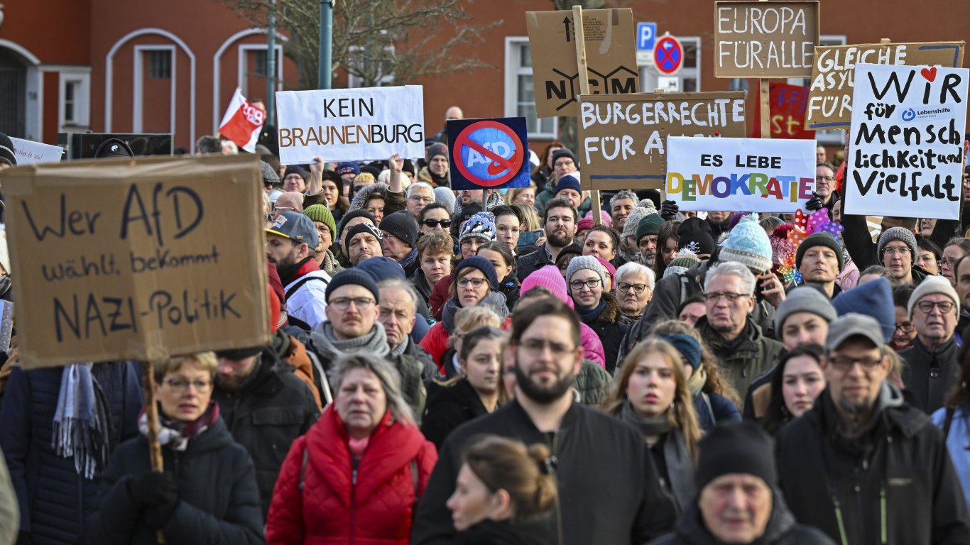 Германците въстанаха срещу "Алтернатива за Германия" и екстремистите
