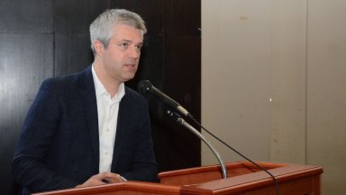 Комисията за противодействие на корупцията КПК извършва акция във Варна