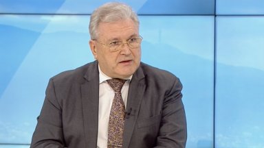 Вчера доц Добри Хазърбасанов началник на Клиниката по кардиология обяви че