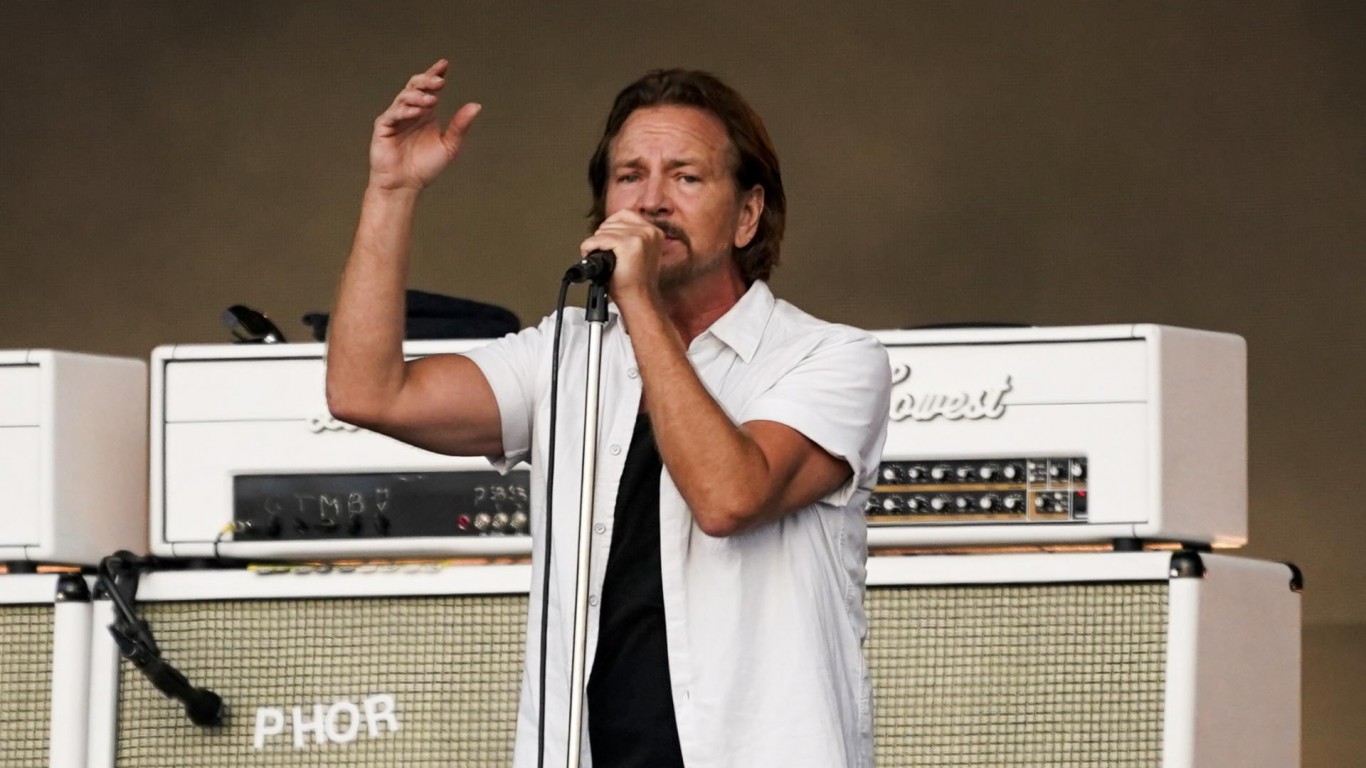 Pearl Jam организират парти за представянето на новия си албум
