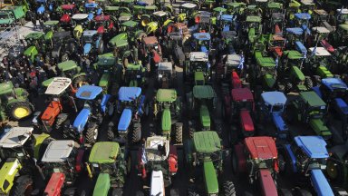 Гръцките фермери започват 48-часова блокада, ГКПП "Илинден"  вече е затворен