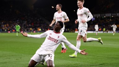 Драма от Висшата лига: Юнайтед се вкара в истински ужас, но все пак спечели мач със седем гола