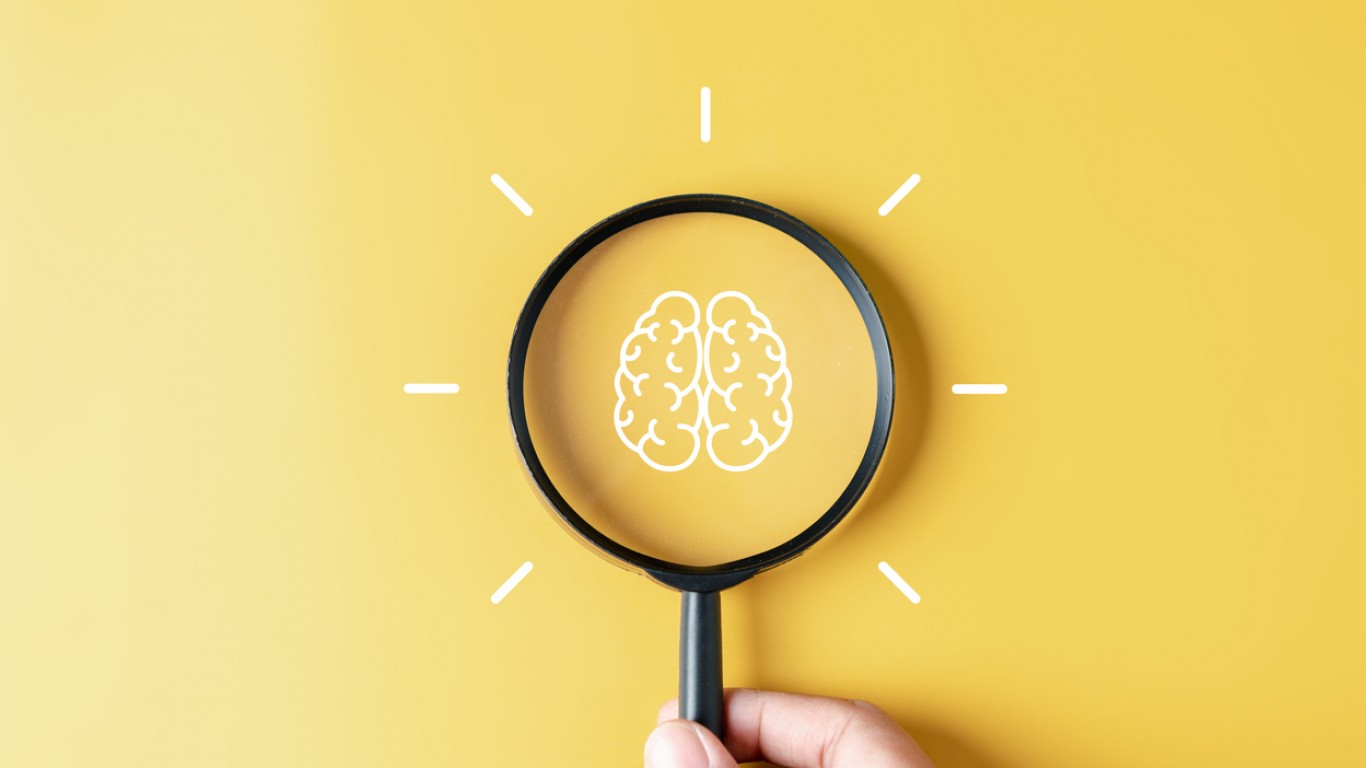 Не можеш да им стъпиш на малкия пръст: Кои са зодиите с най-високо IQ?