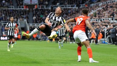 8-голов трилър: "Свраки" и "шапкари" поднесоха уникално шоу с марка Висша лига