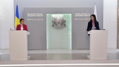 Приемането на България и Румъния в Шенген е значим съвместен