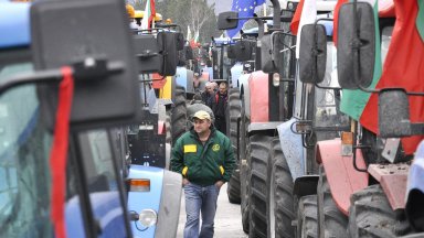 Страната под блокада: Земеделците излизат на безсрочен протест с тежка техника (карта)