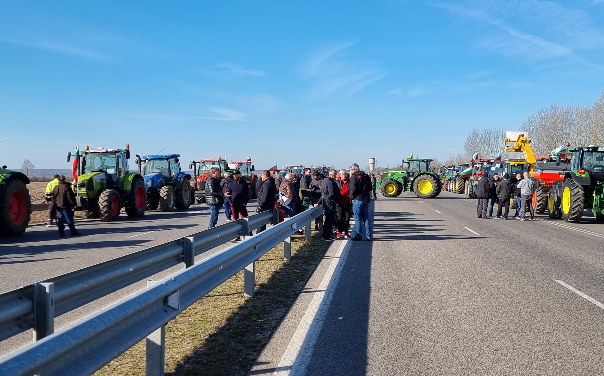 Протестът на земеделските производители блокира пътя към "Дунав мост 2" при Видин