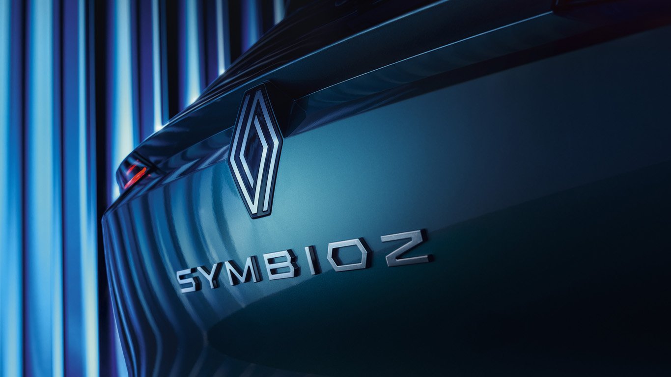 Renault загатна бъдещия си модел, ще се казва Symbioz