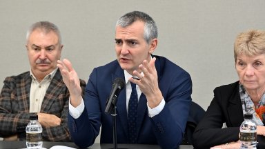 Бившият автомобилен състезател и експерт по пътна безопасност Димитър Илиев