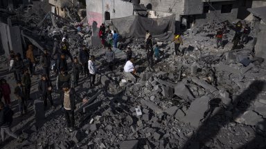 Резолюцията призоваваше за незабавно и трайно прекратяване на огъня което