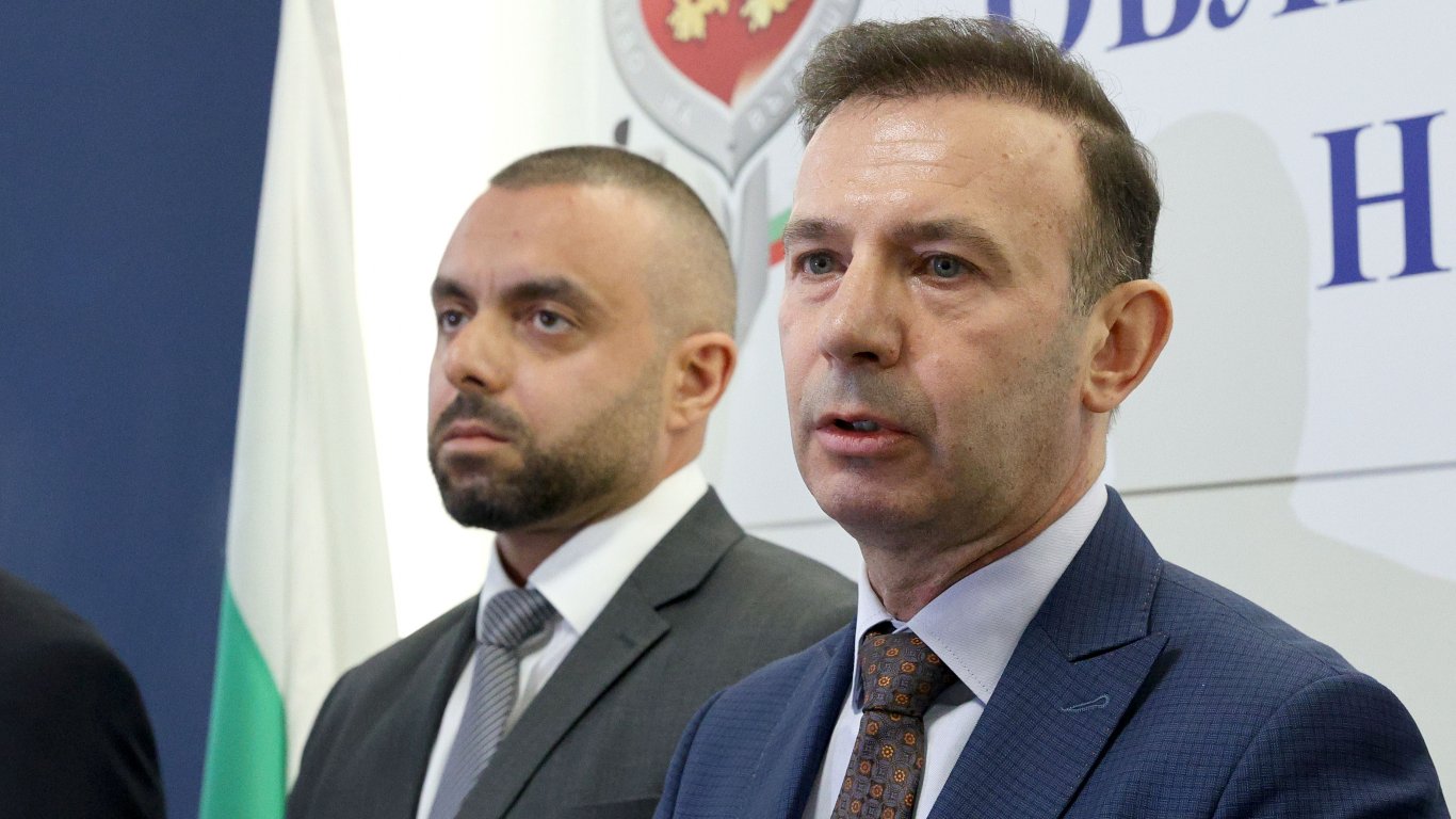МВР проверява дали Нотариуса е изнудвал гръцки бизнесмени и ролята на адвокат Велимир Атанасов