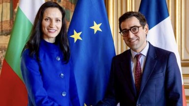 Габриел обсъди с френския външен министър инициативата "Три морета", еврозоната и ОИСР