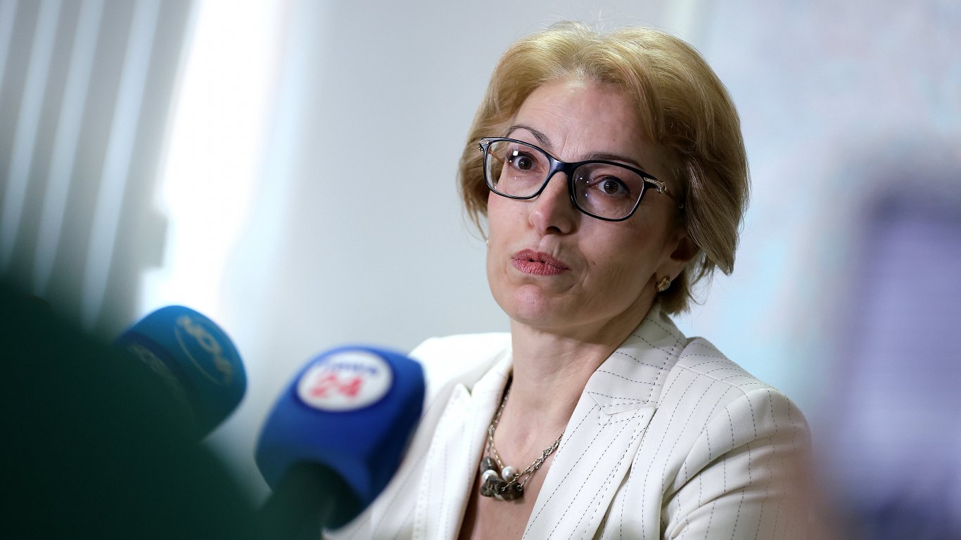 Областната управителка на София не вижда причина да подава оставка