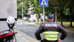 33-годишен заби колата си в мантинела в Айтос, загина спътникът му