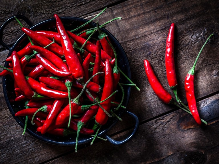 Люти чушки в микровълнова: Очаквано лоша комбинация