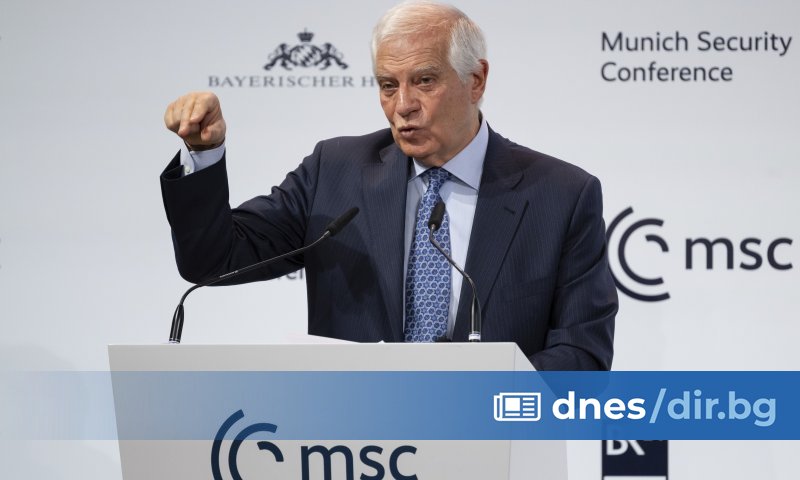 Борел каза пред репортери в Брюксел, че ще предложи останалите