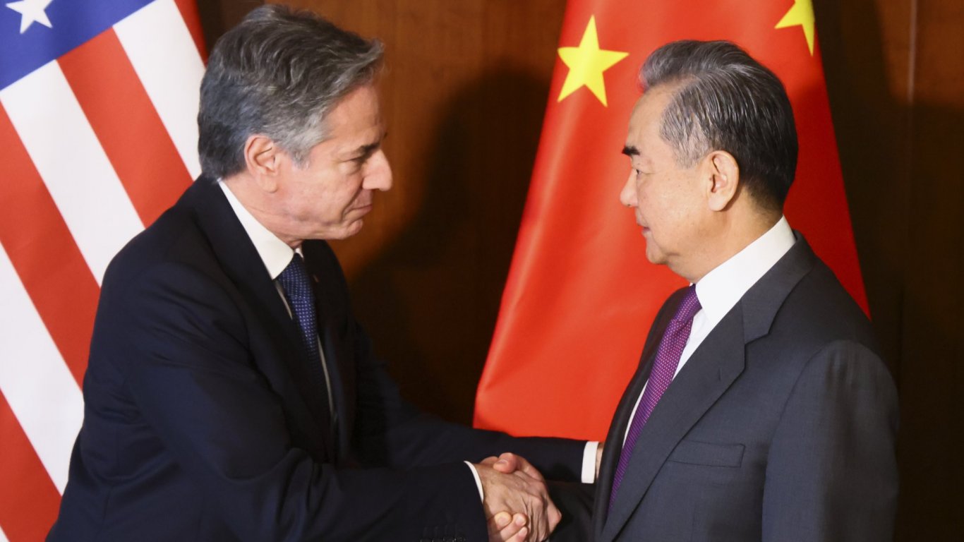Външните министри на САЩ и Китай се срещнаха в Мюнхен