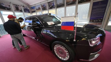 Путин подарил на Ким руски автомобил "за лична употреба"
